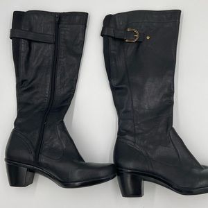 Naturalizer just below Knee dress boot - black women’s 8.5 wide